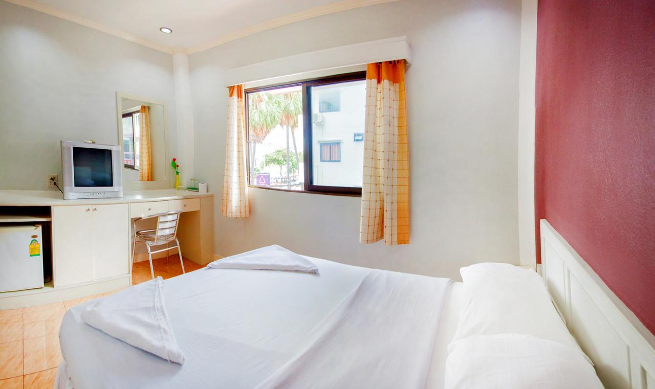 G.I Lodge Jomtien Exterior foto